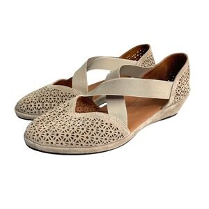 NEW L'Amour Des Pieds perforated suede cross front wedge shoes Size 10 tan boho